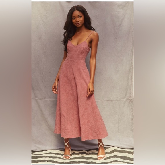 Lulus Dresses & Skirts - Lulus Dusty Rose midi dress